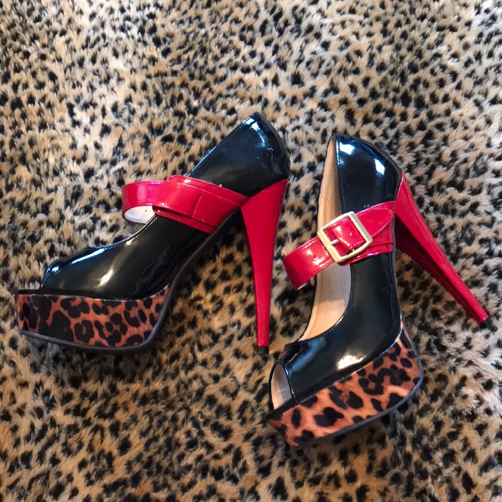 Steve Madden Platform Peep Toe Pump Heel